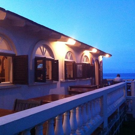 Round House Otel Bathsheba Dış mekan fotoğraf