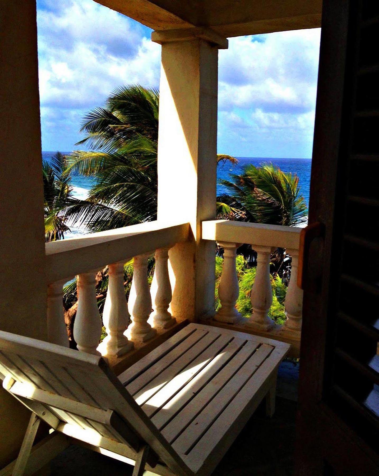Round House Otel Bathsheba Dış mekan fotoğraf